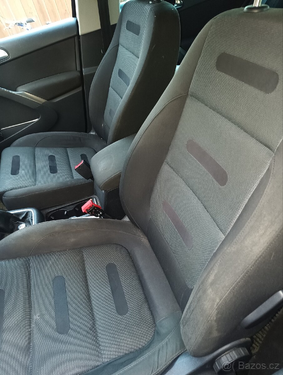 VW Tiguan 2.0 TDI 4x4 - 6