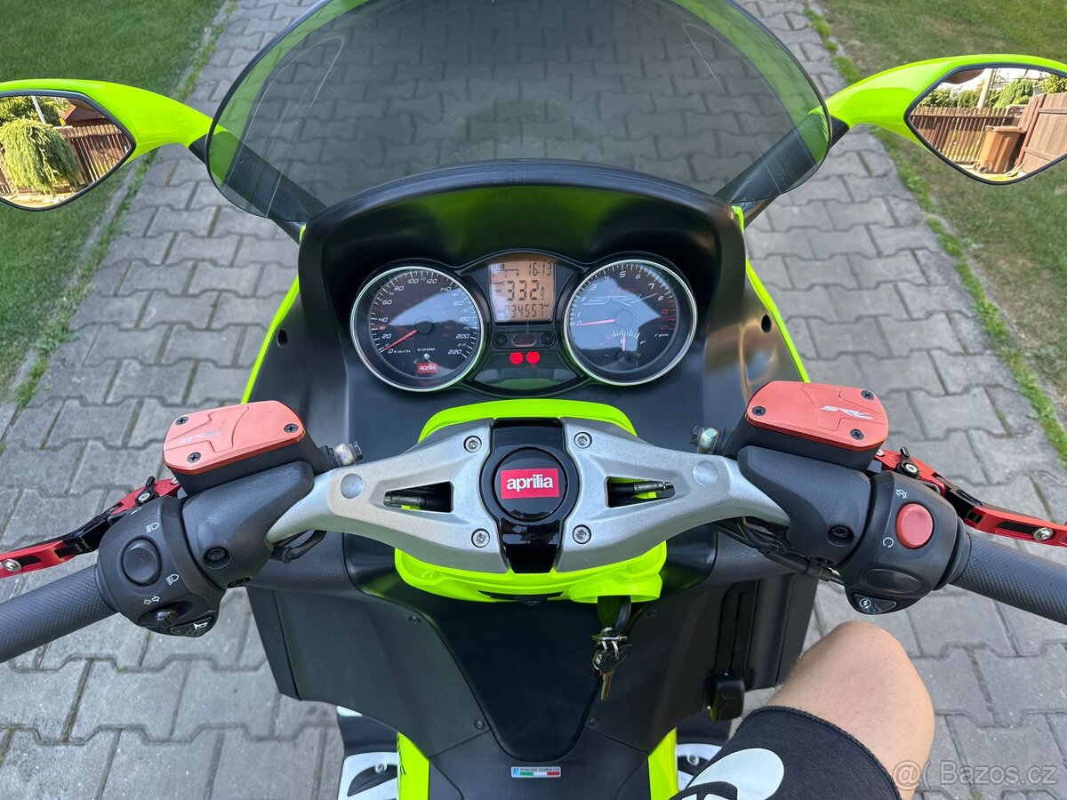 Aprilia SRV 850 - 6