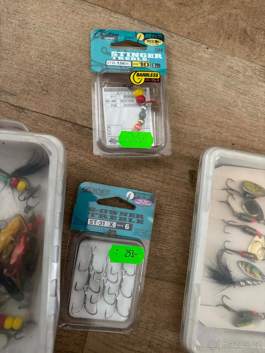 Třpitky, háčky, držák - 6