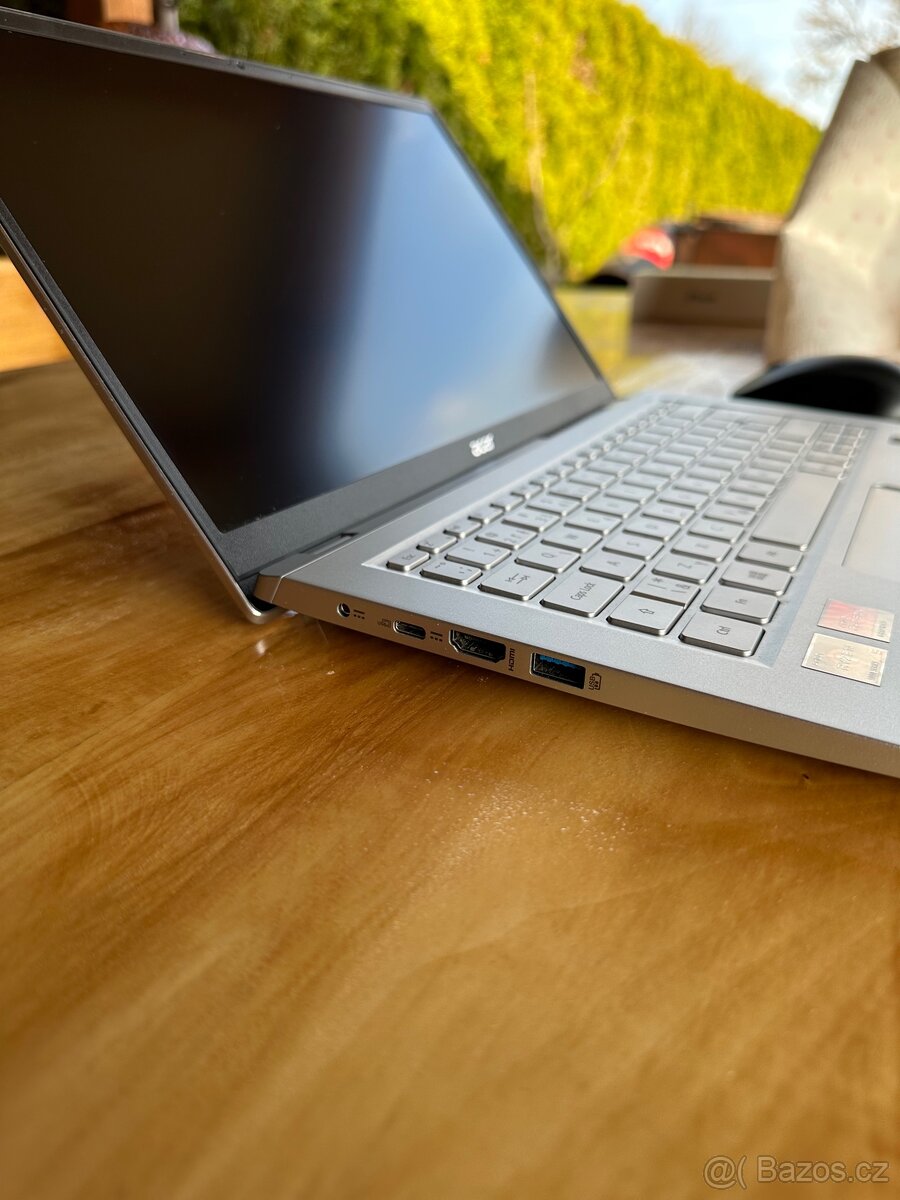 Acer Swift 3 - 14" palcový Notebook - 6