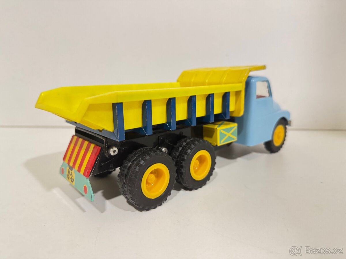 KDN - stará hračka - Tatra 138 - SKLAPEČKA - 6