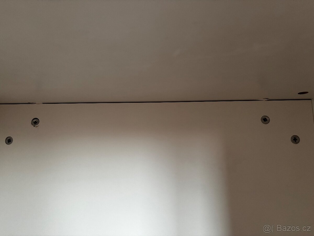 Rostoucí postýlka s přebalovacím pultem - 6