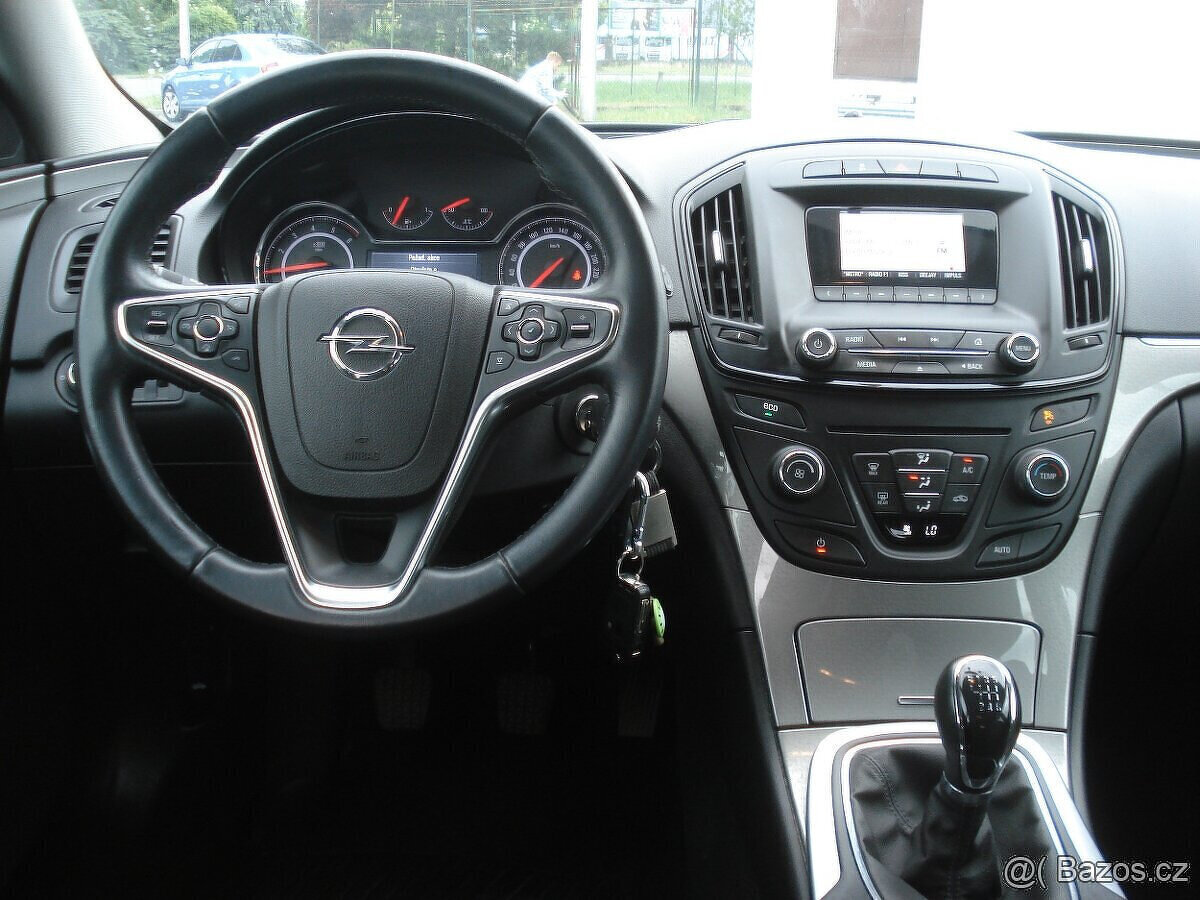 Opel Insignia 2.0 CDTi 1. Majitel - 6