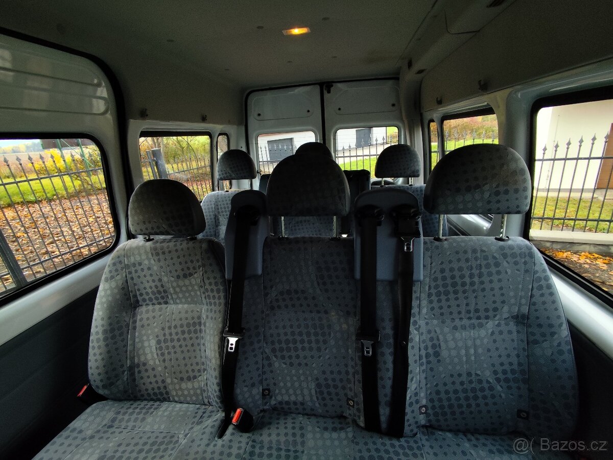 - rezervace - Ford Transit 2.2TDCi rok 2013 9.míst - 6