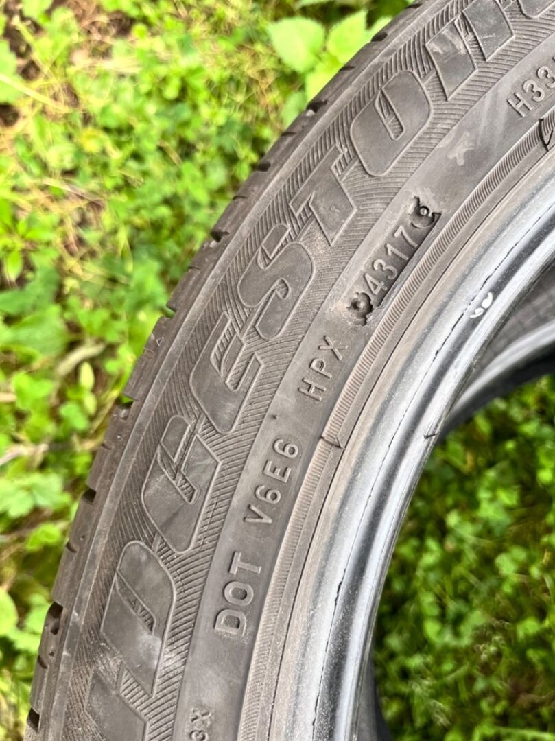 2ks. 235/45 R19 95H letní pneu - 6
