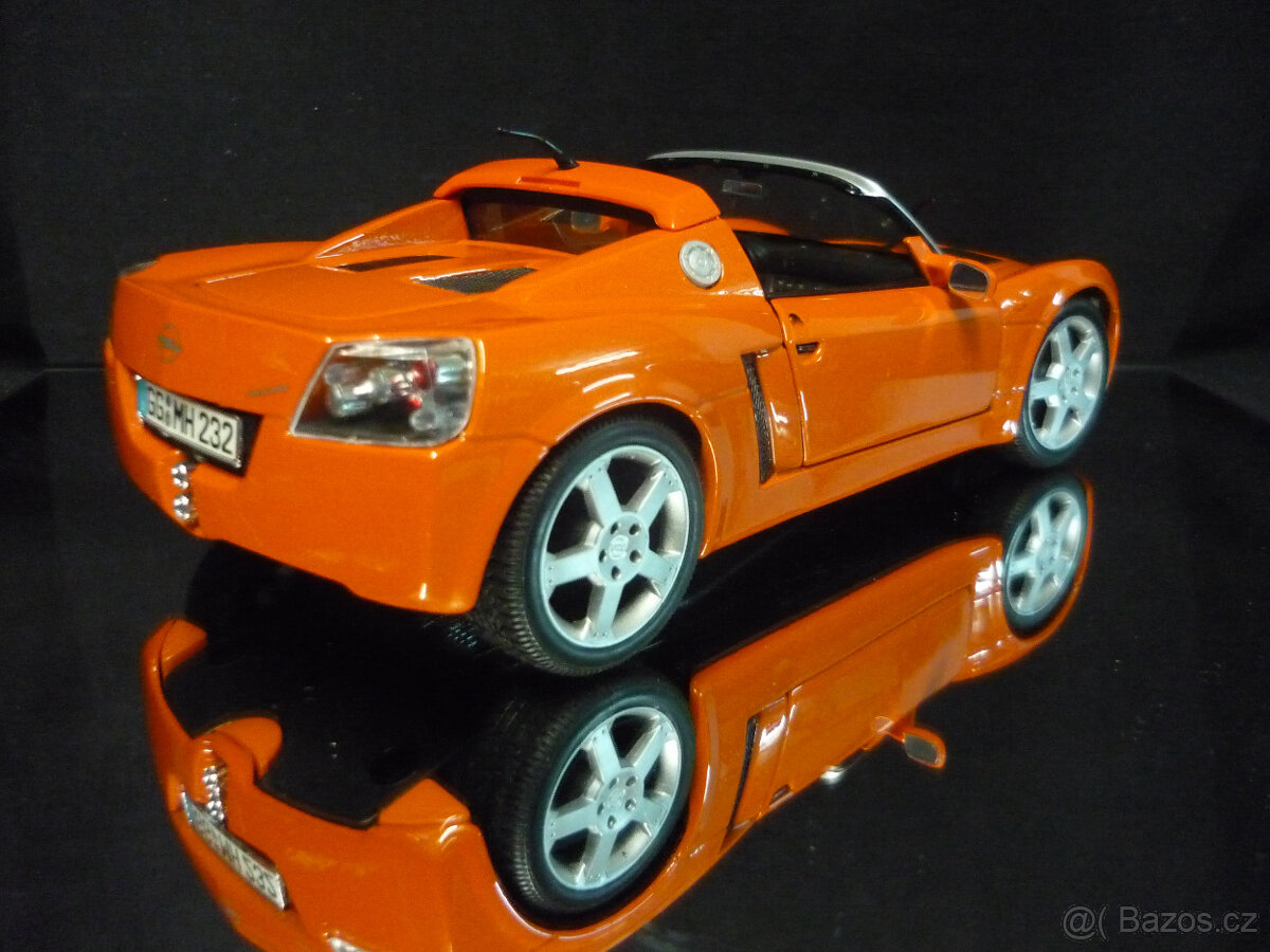 Opel Speedster Maisto 1/18 - 6