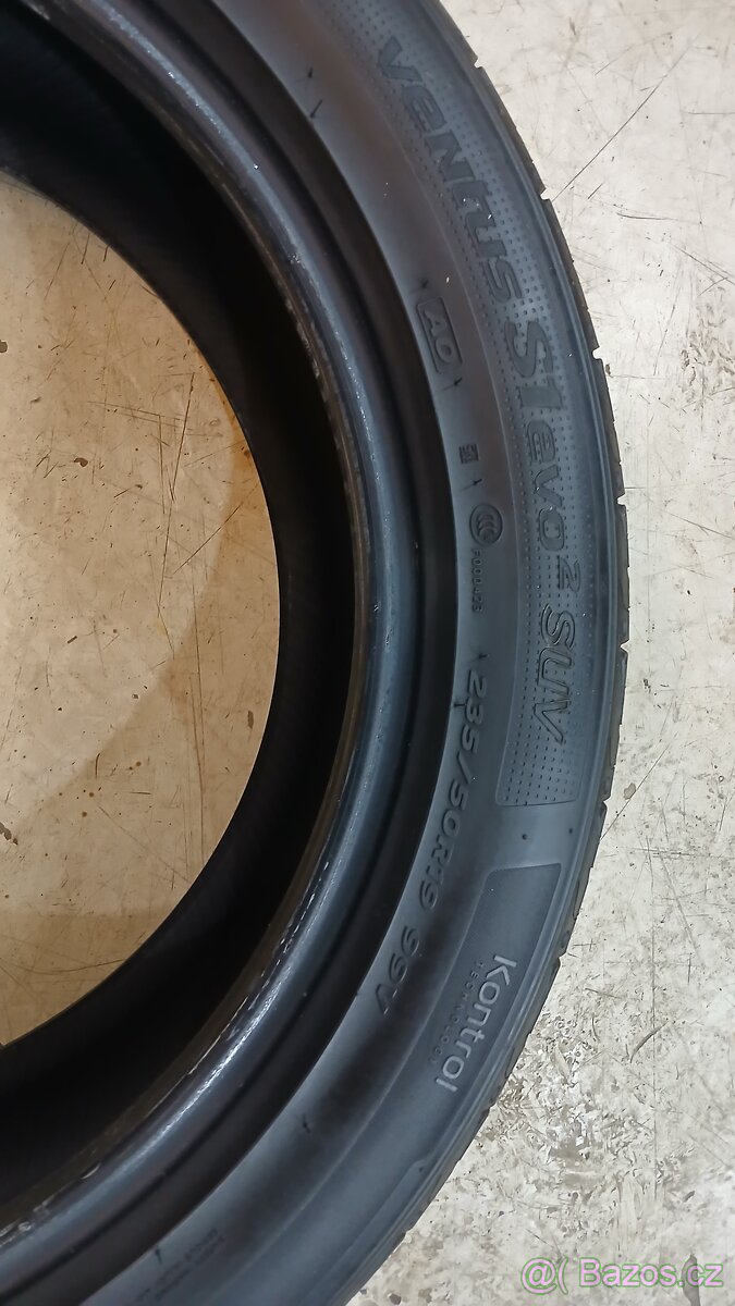 235/50.R19 hankook - 6