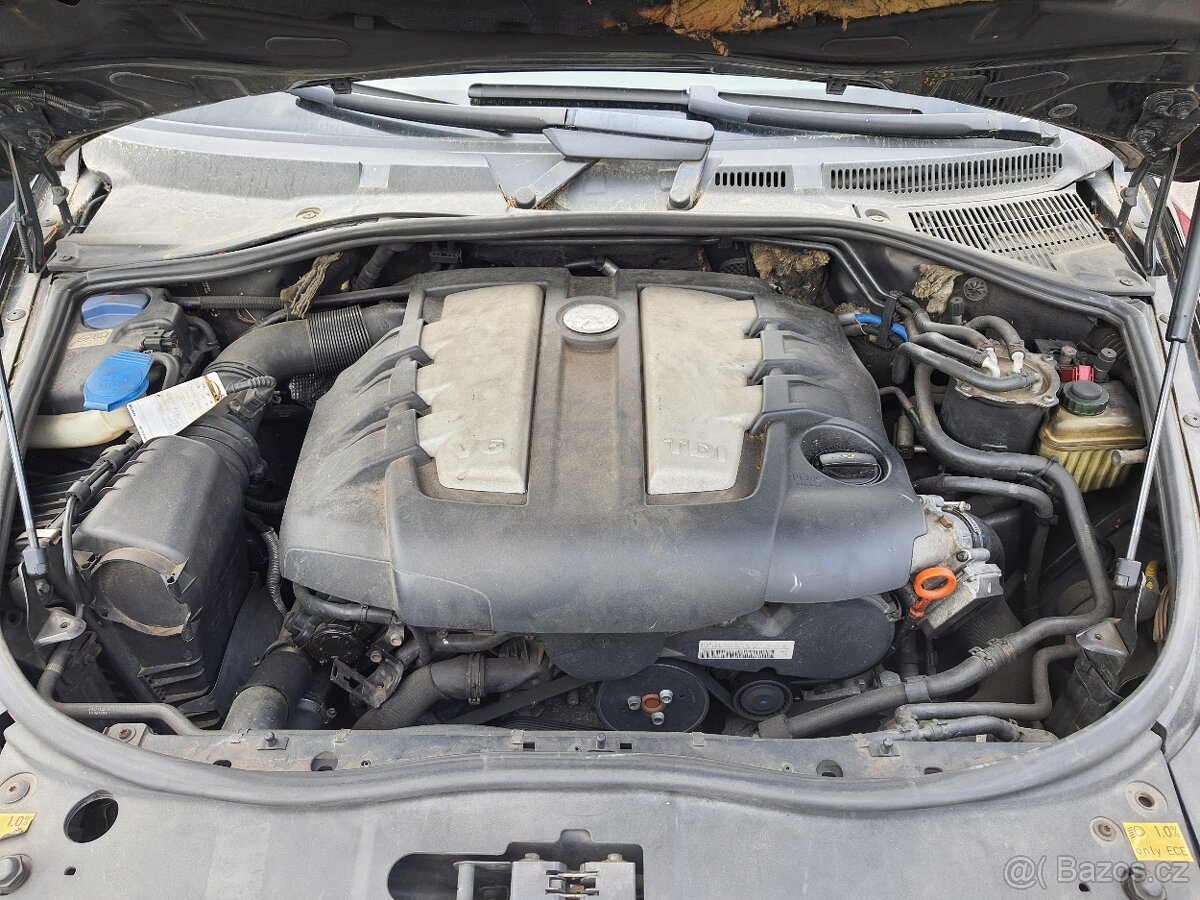 Touareg I 3,0tdi - 6