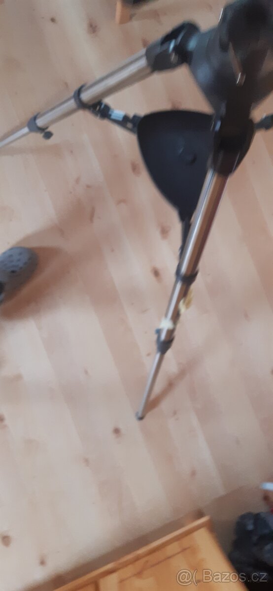 Dalekohled Celestron Astromaster 130EQ - 6