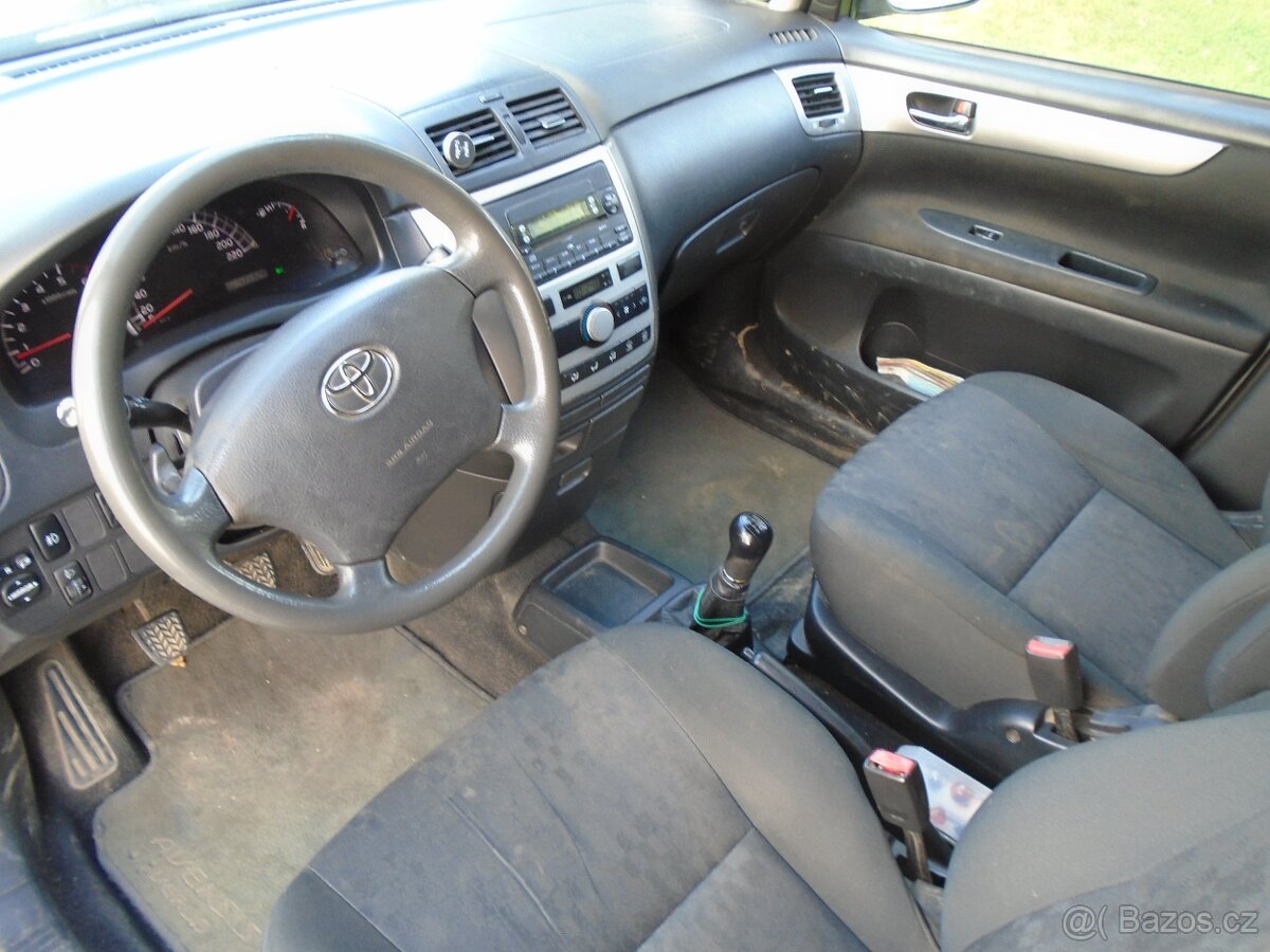 Toyota Avensis Vesro NA - 6