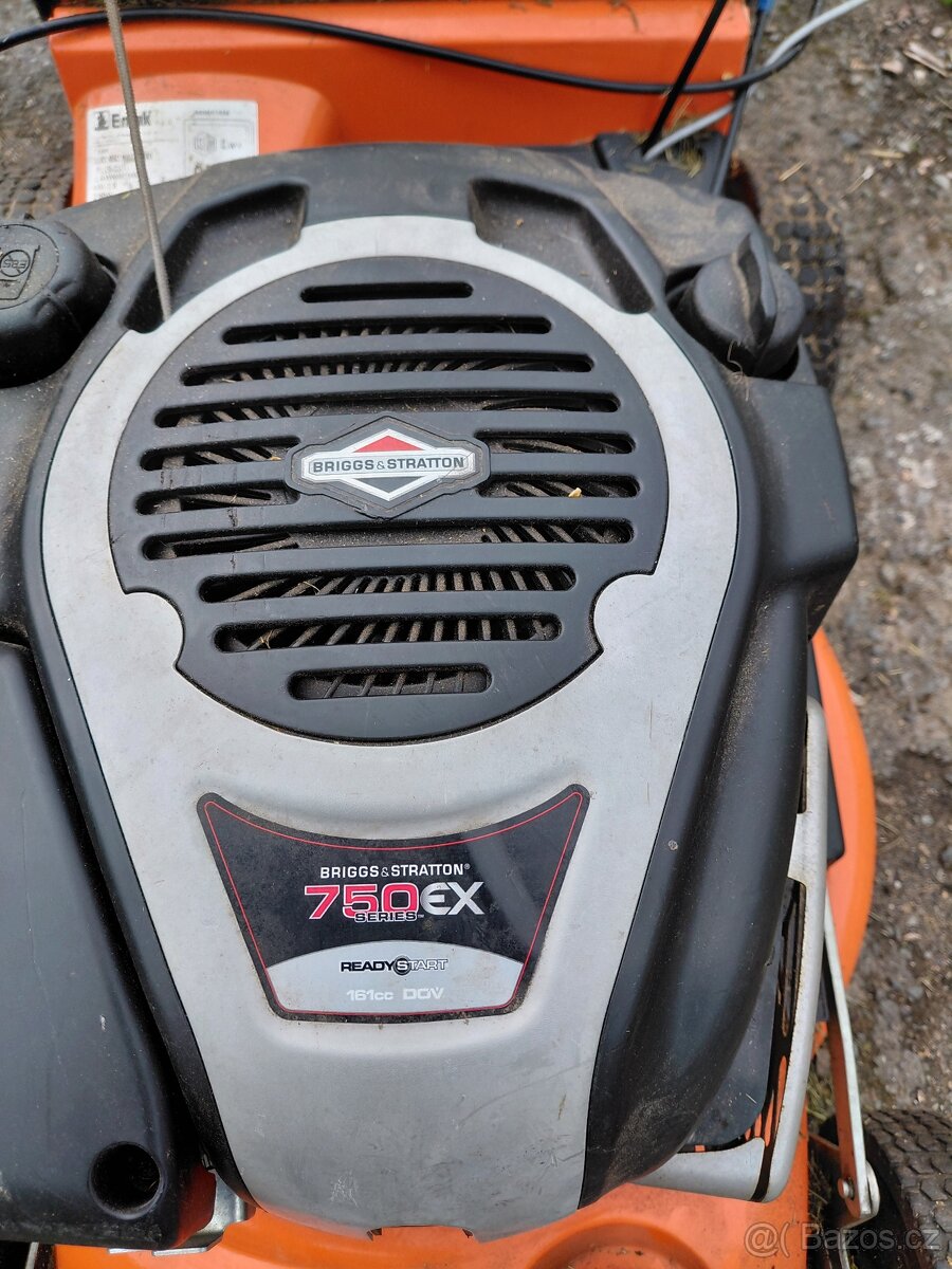 Sekačka křovinořez - 6