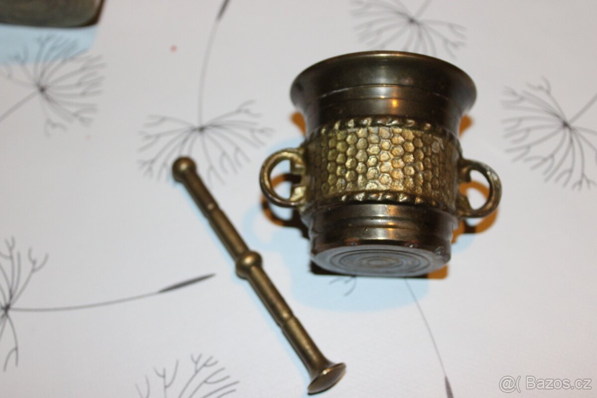 3 X MOSAZNÝ HMOŽDÍŘ - 6