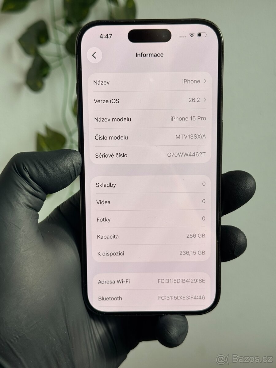 iPhone 15 Pro 256GB černá - 6