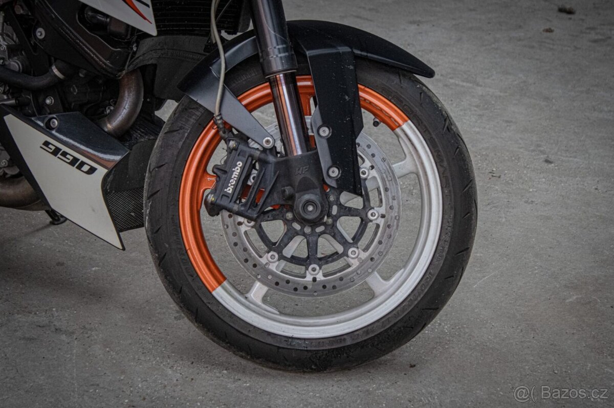 KTM 990 Super Duke R - 6