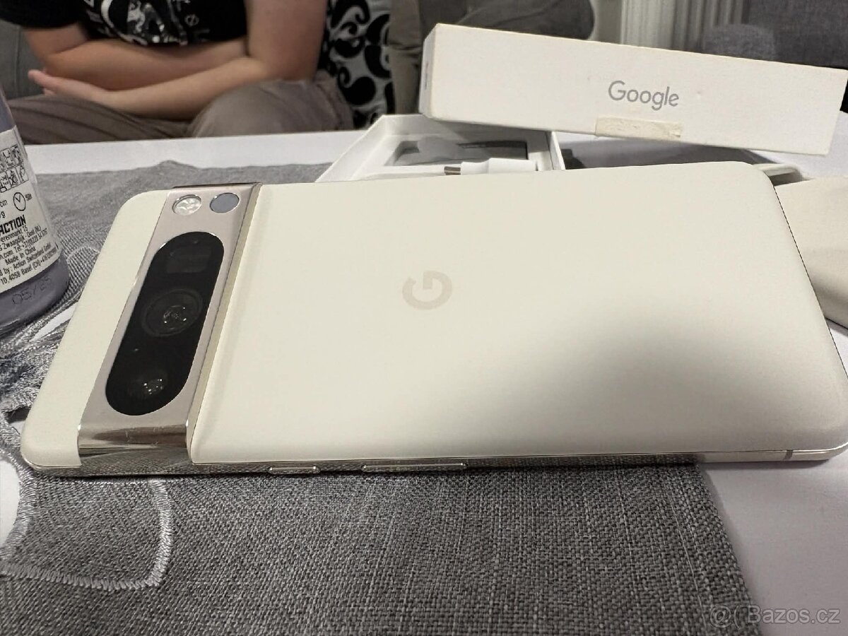 Google pixel 8 pro - 6