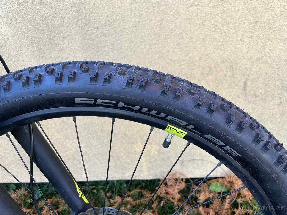 Superior XC 819 vel. M - 6