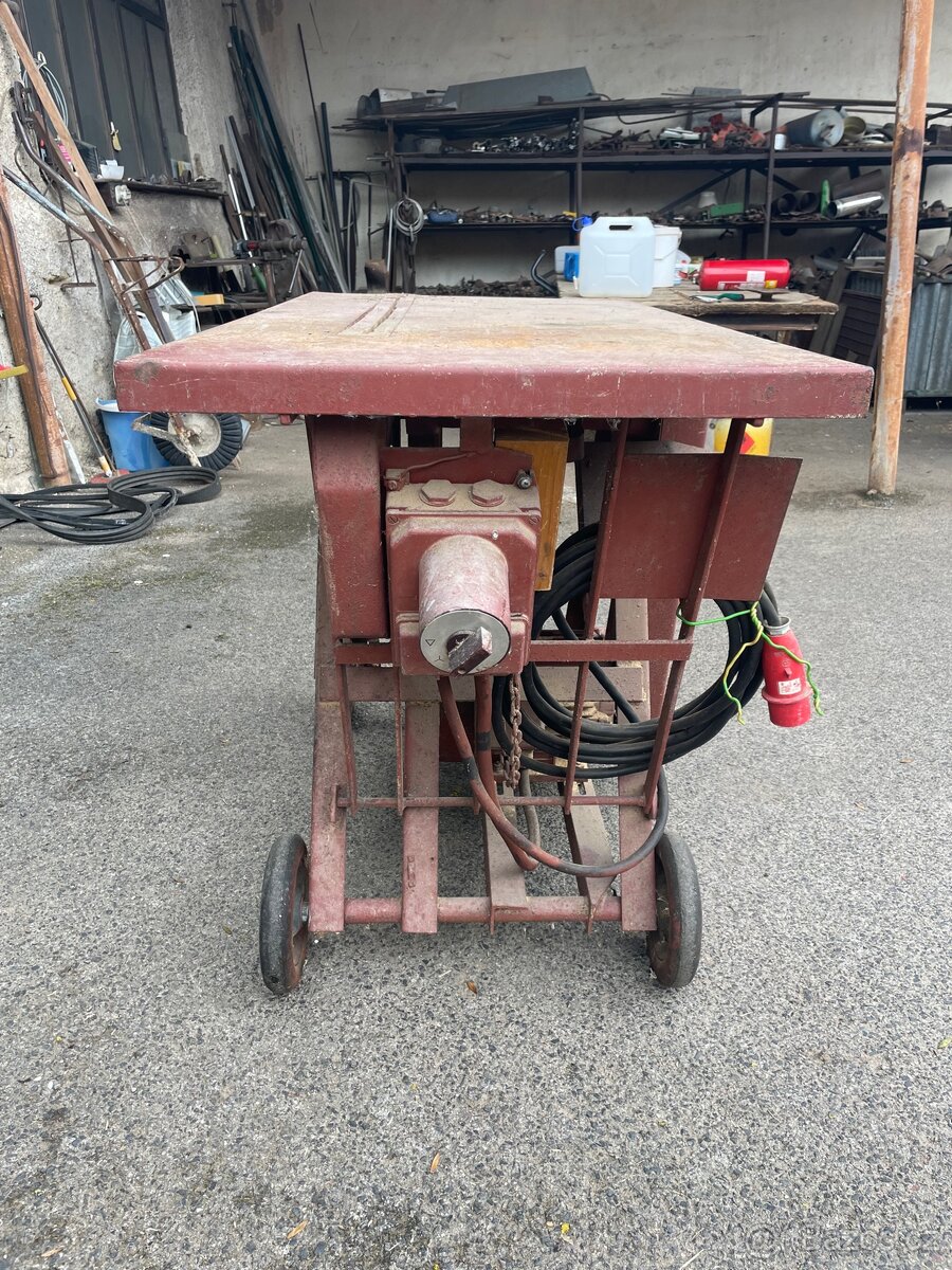 Cirkulárka s kolébkou - 6