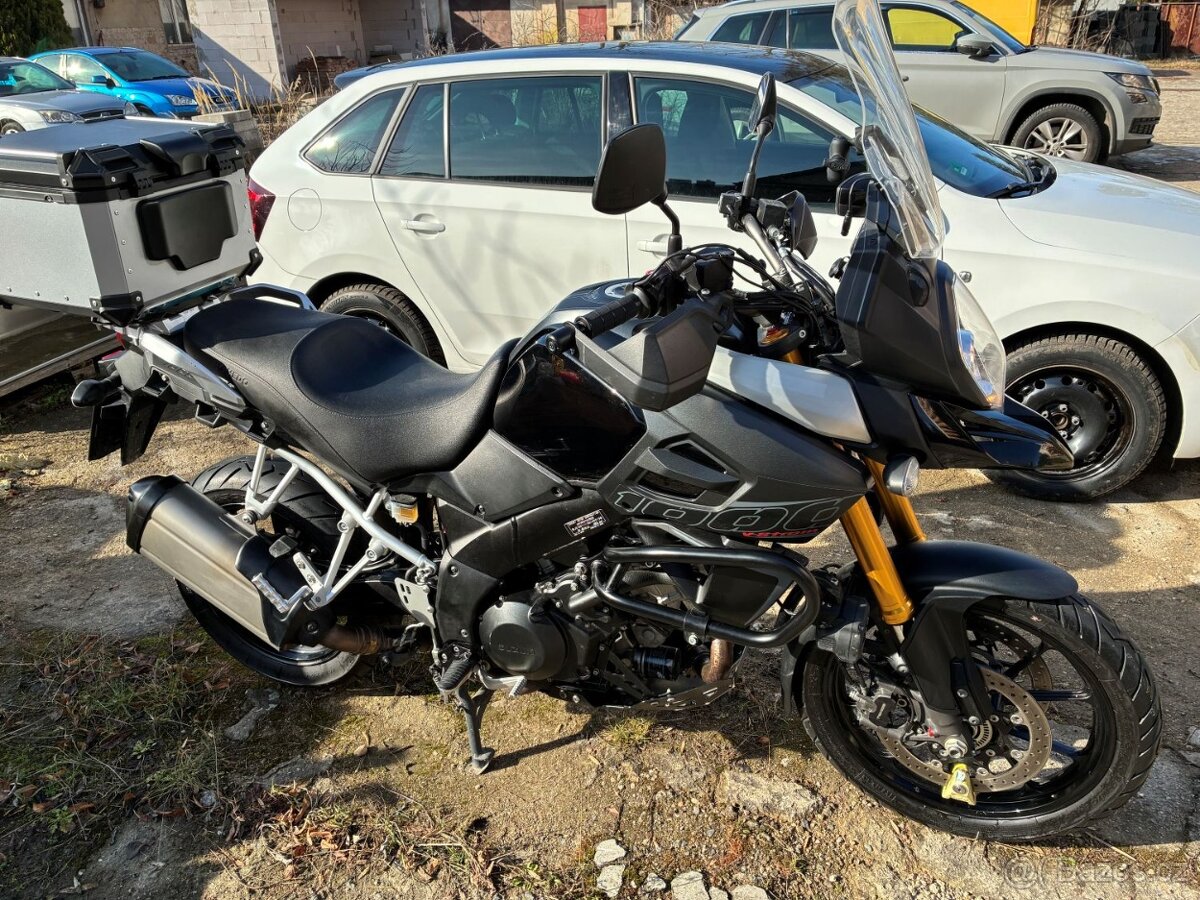 Prodám Suzuki Strom DL 1000 - 6