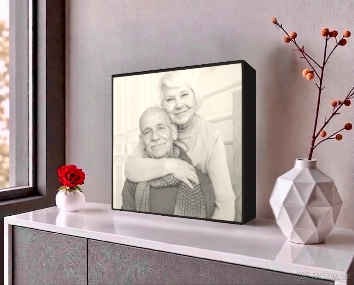 SVĚTELNÝ BOX na míru (1 fotografie) - 6