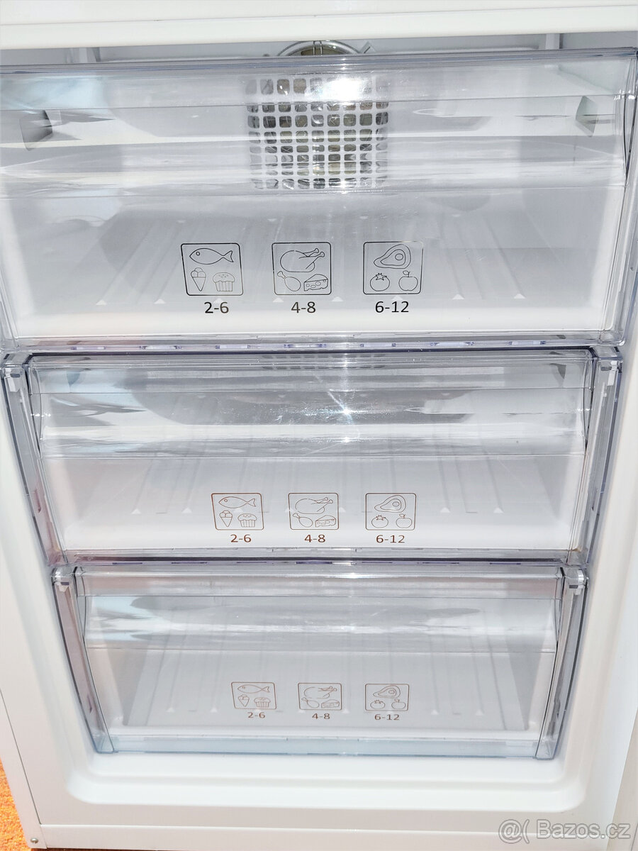 Lednice s mrazákem BEKO CN237231 K60365NE Na díly - 6