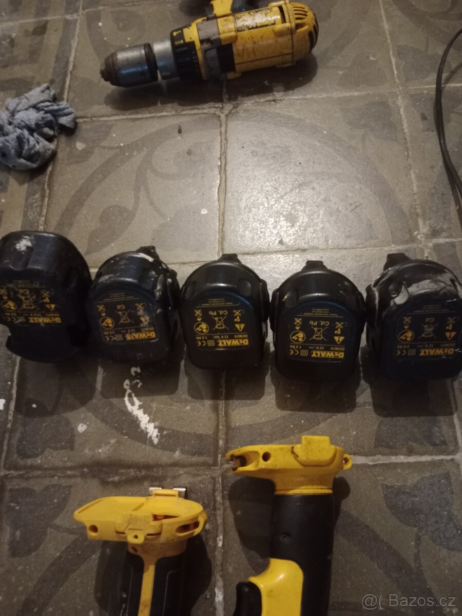 Aku vrtačky značky DeWALT - 6