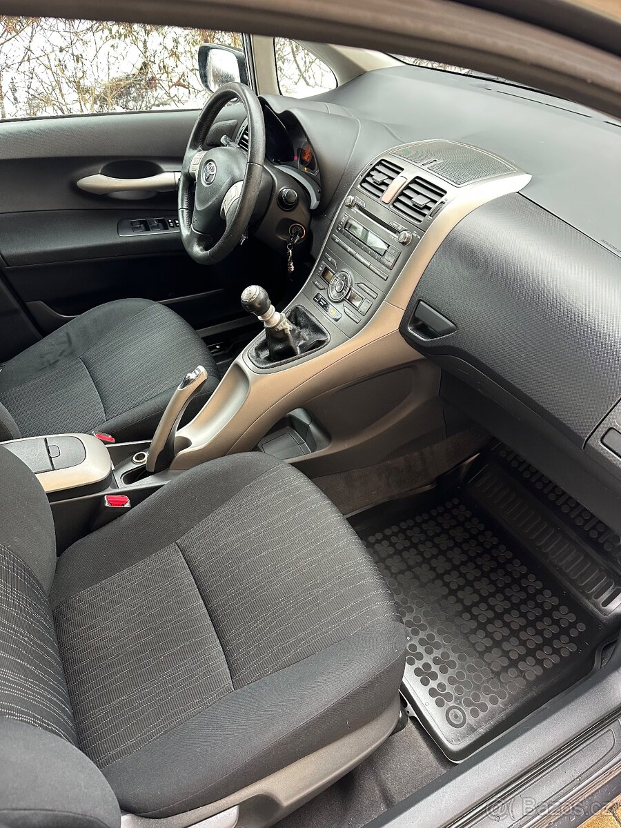 Toyota Auris - 6