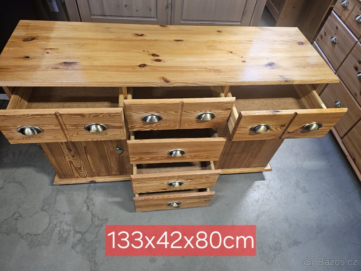 Dřevěná komoda" - 6