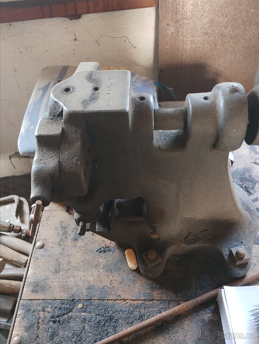 Derovacka nůžky stříhání kulatiny - 6