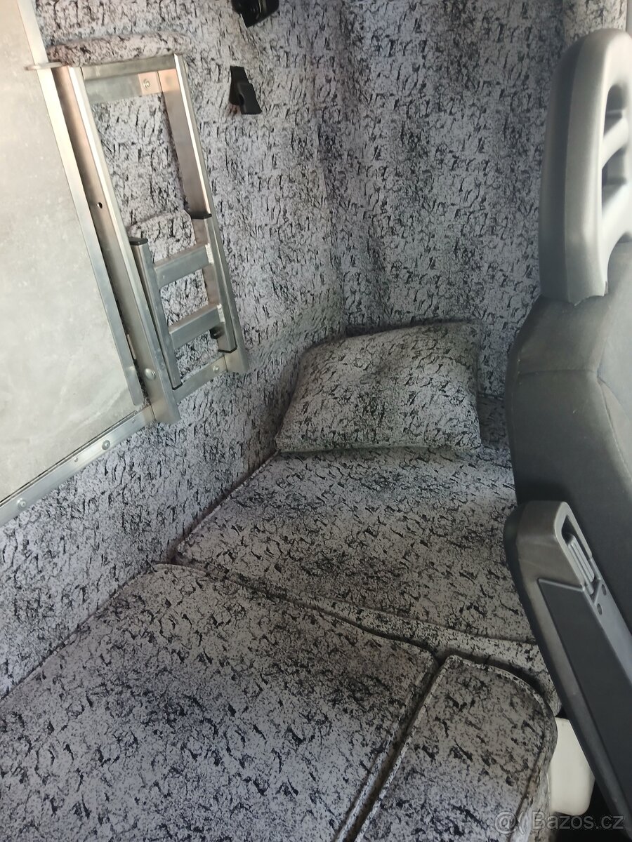 Prodám iveco daily 3.0 132kw r.2021 nový v čr.DPH - 6