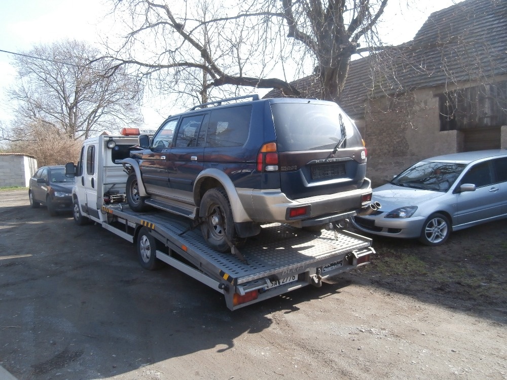 Mitsubishi Pajero Sport - 6