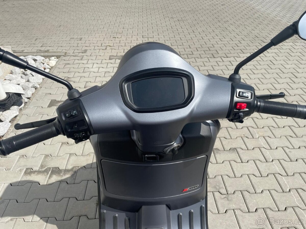 Vespa GTS 310 Super Sport E5+ - 6