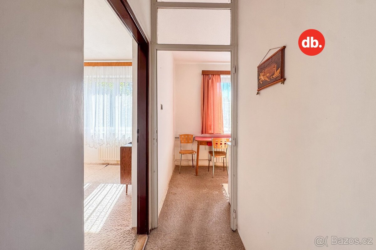 Prodej bytu 2+1 54 m², Nová Role, ev.č. 01846 - 6