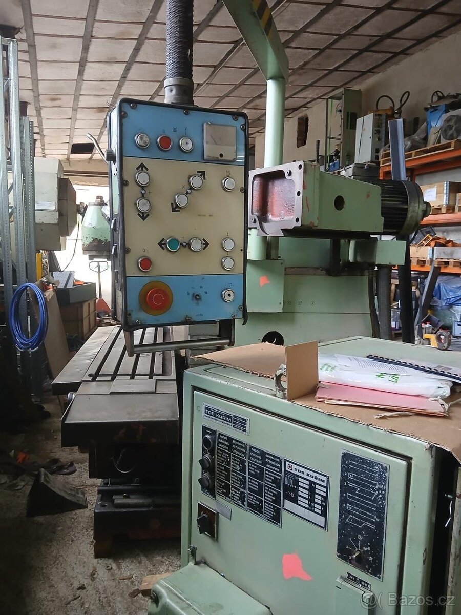 Konzolová frézka TOS FGS 32/40 - 6