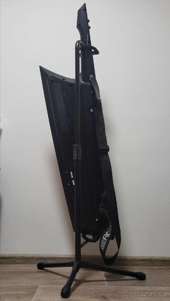 Prodám keytar Roland AX-Edge black v záruce + stojan - 6