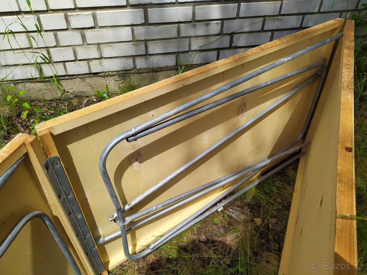 Rozkládací stůl na burzu - 6