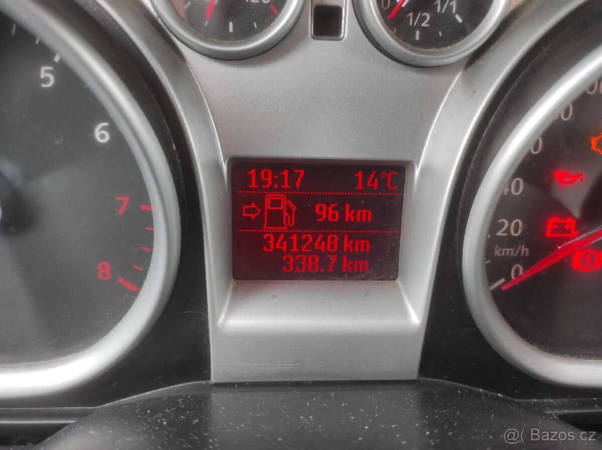 FORD C-MAX 1,8 benzin 92kw r.v.2010 - - 6