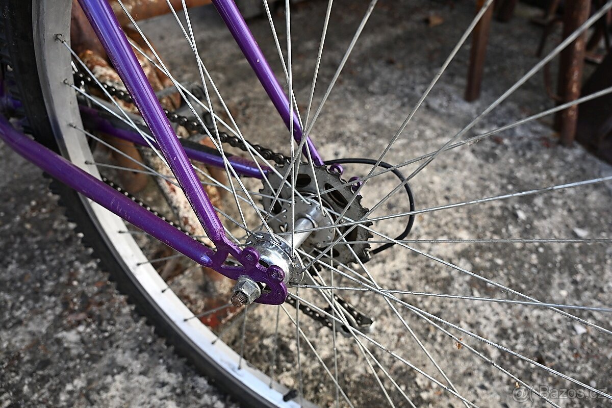 Dámské horské kolo ROCK MACHINE - 6