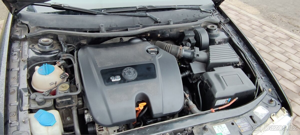 Škoda Octavia 1.6 mPi - 6