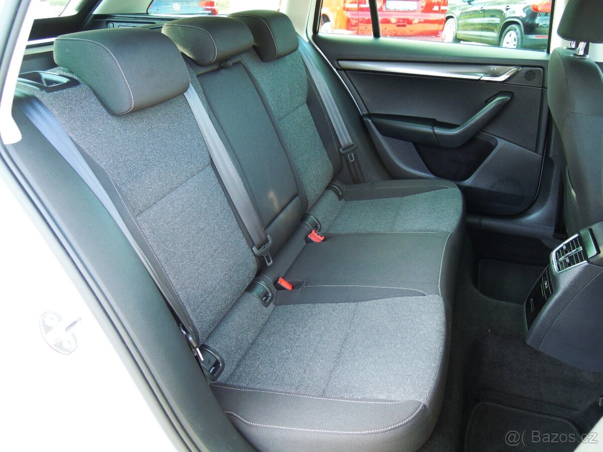 Škoda Octavia, 2.0TDi SOLEIL - DSG - VIRTUAL - DPH - 6