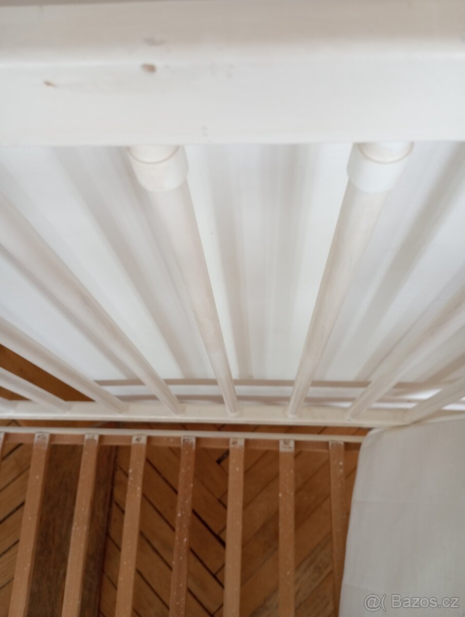 Dětská postýlka s matrací - 6