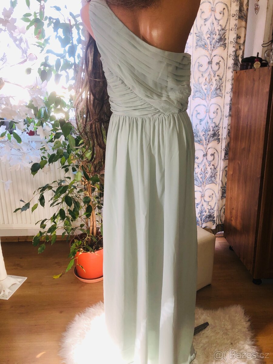 satyH&M # spolecenske# hostnasvatbu# maturitni# plesove - 6