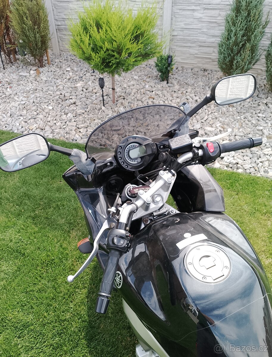 Yamaha FZ6 Fazer pouze 9800 km - 6