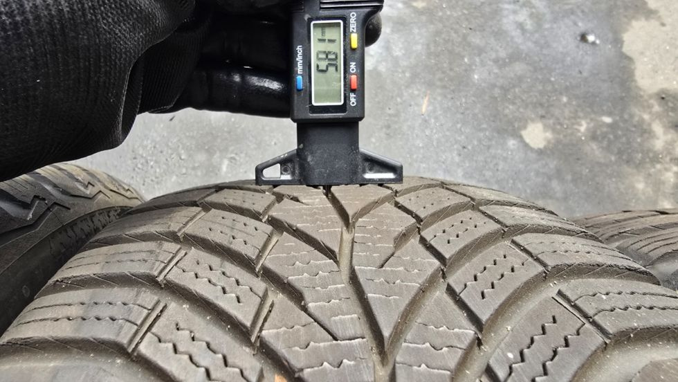 Zimní pneumatiky 205/55/16 Continental - 6