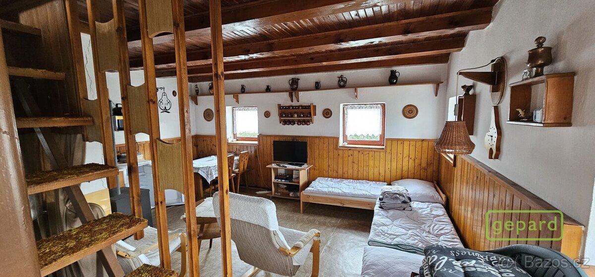 Chata na Lipně, Hůrka u Černé v Pošumaví - 6