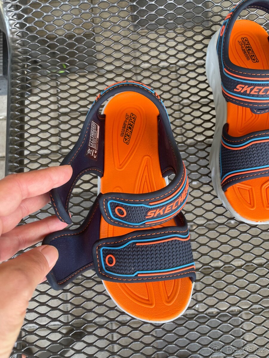 Sandálky zn Skechers vel 33,5 - 6