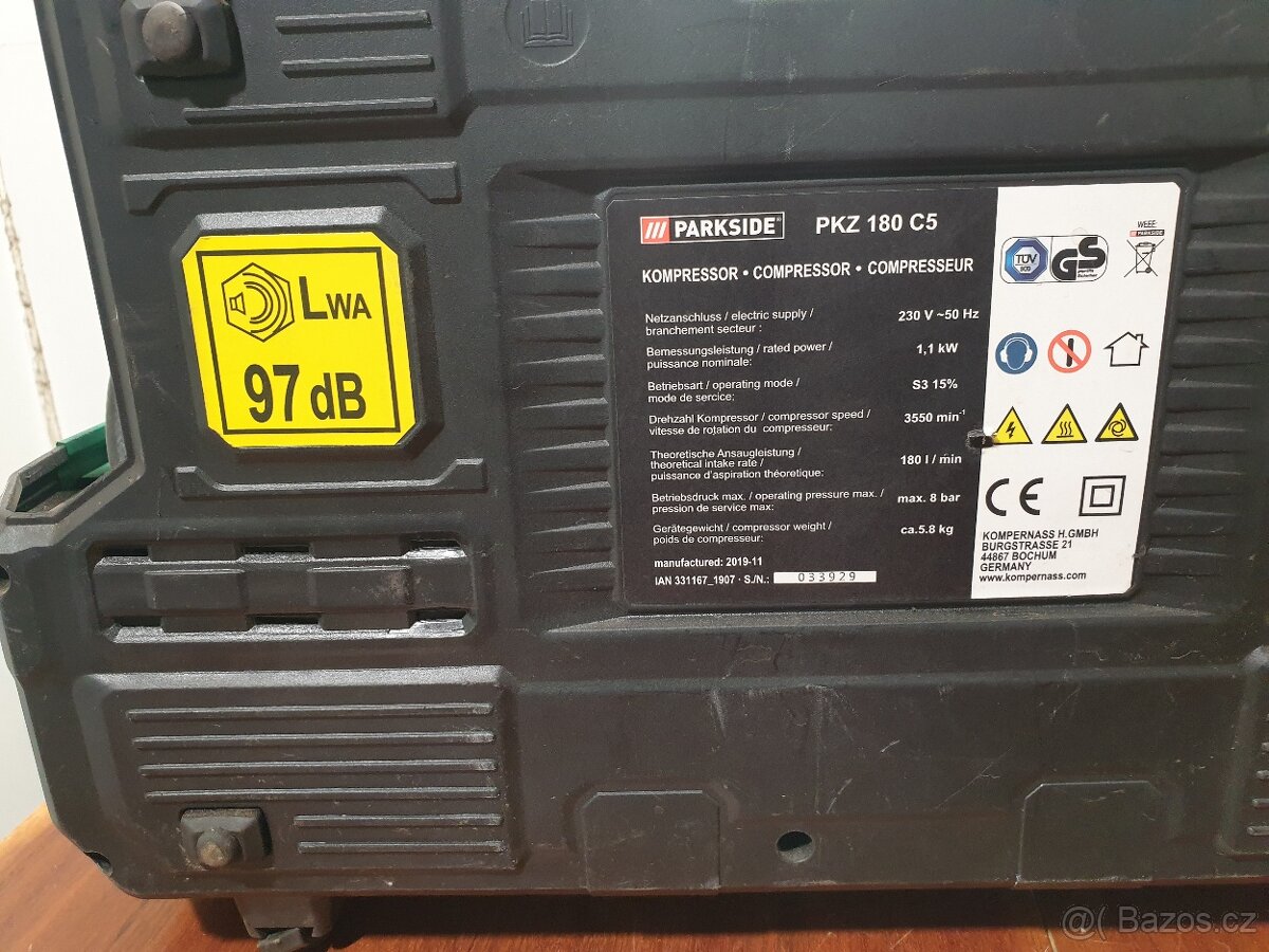 Bezolejový kompresor kufrový kompresor manometr příslušenstv - 6