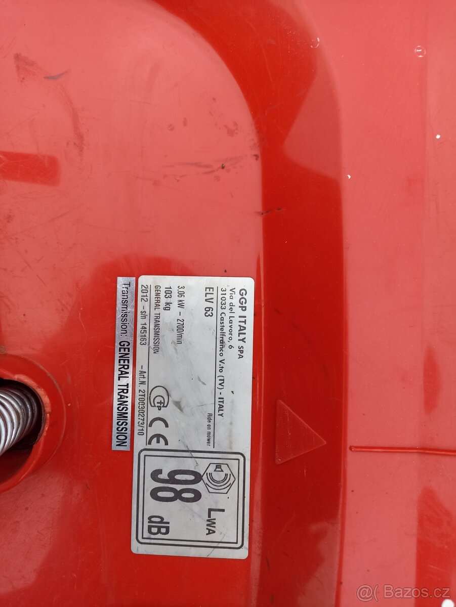 Traktor na sečení rider - 6