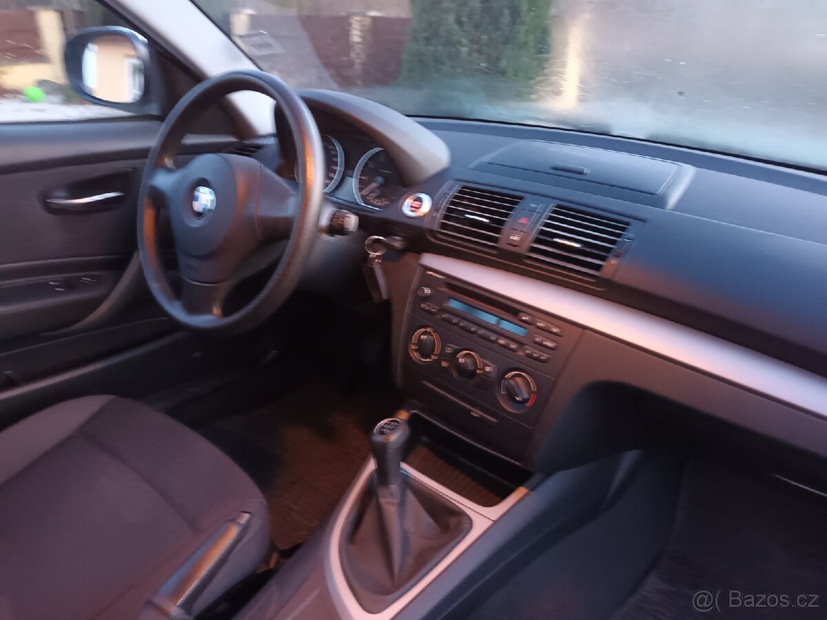 BMW 118i 90KW 2010 134.000km dvoje kola... - 6