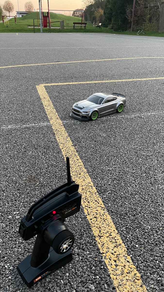 Rc auto 1/10 HPI RS4 Sport 3 - 6