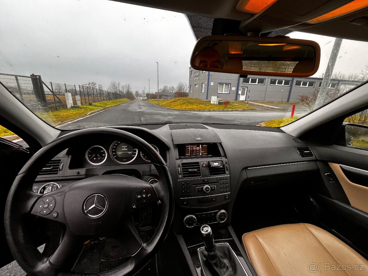 Mercedes Benz 1.8T - 6